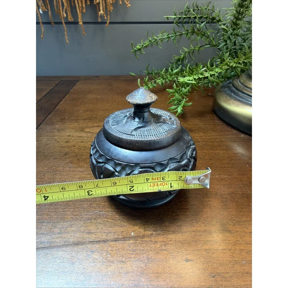 Vintage African Hand Carved Wooden Round Trinket  Box w Lid
